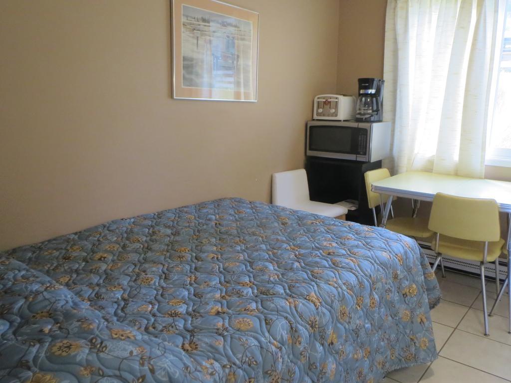 Round-Up Motel Clinton Ngoại thất bức ảnh